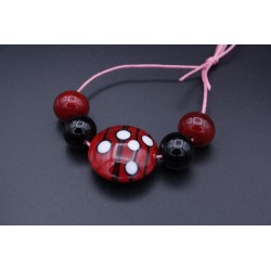 Perle de verre de Murano rouge et noir