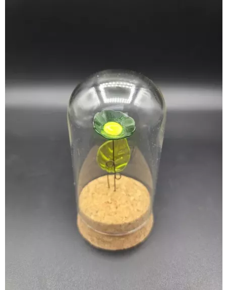 Adopter une fleur en verre soufflé, c'est choisir une décoration durable qui ne se fane jamais.