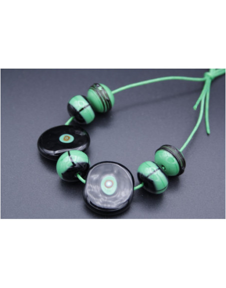 Set de perles noir et vert en verre de Murano pour la création de bijoux